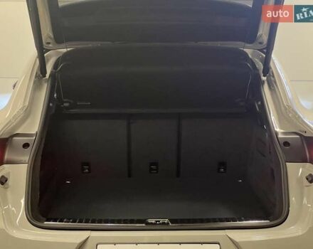 Серый Порше Каен, объемом двигателя 3 л и пробегом 100 тыс. км за 85316 $, фото 53 на Automoto.ua