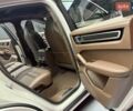 Сірий Порше Cayenne, об'ємом двигуна 4 л та пробігом 1 тис. км за 136900 $, фото 61 на Automoto.ua
