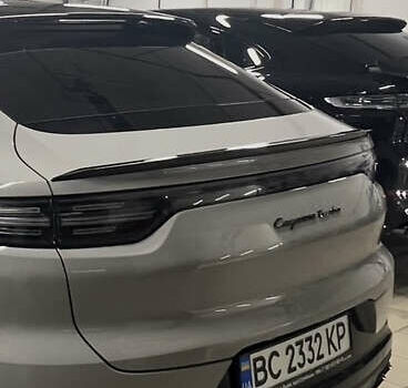 Серый Порше Каен, объемом двигателя 4 л и пробегом 38 тыс. км за 123840 $, фото 18 на Automoto.ua