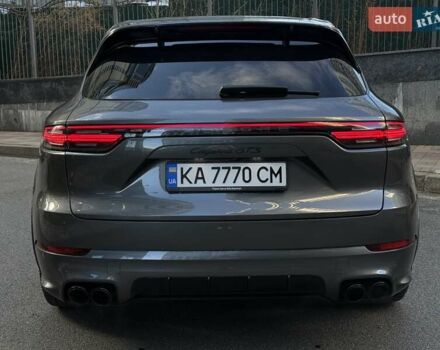 Серый Порше Каен, объемом двигателя 4 л и пробегом 14 тыс. км за 129999 $, фото 11 на Automoto.ua