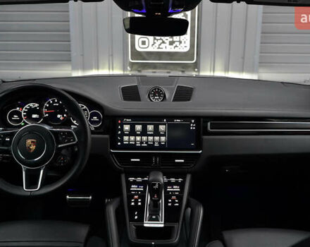Сірий Порше Cayenne, об'ємом двигуна 4 л та пробігом 31 тис. км за 95000 $, фото 9 на Automoto.ua