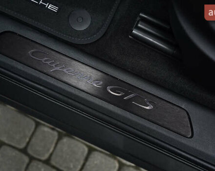 Сірий Порше Cayenne, об'ємом двигуна 4 л та пробігом 31 тис. км за 95000 $, фото 36 на Automoto.ua