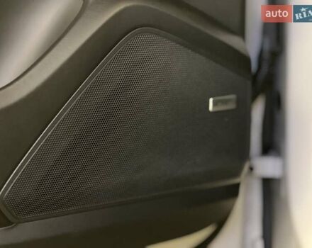 Серый Порше Каен, объемом двигателя 3 л и пробегом 100 тыс. км за 85316 $, фото 38 на Automoto.ua