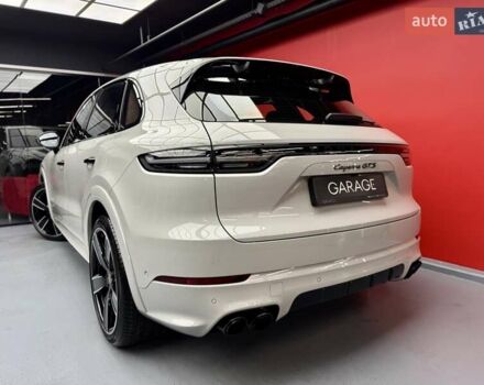 Сірий Порше Cayenne, об'ємом двигуна 4 л та пробігом 1 тис. км за 136900 $, фото 24 на Automoto.ua