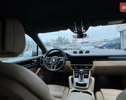 Серый Порше Каен, объемом двигателя 3 л и пробегом 81 тыс. км за 75000 $, фото 13 на Automoto.ua