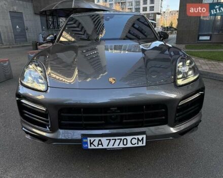 Серый Порше Каен, объемом двигателя 4 л и пробегом 14 тыс. км за 129999 $, фото 4 на Automoto.ua