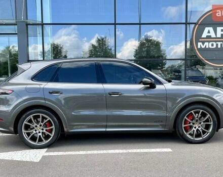 Сірий Порше Cayenne, об'ємом двигуна 4 л та пробігом 53 тис. км за 102000 $, фото 4 на Automoto.ua