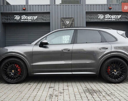 Сірий Порше Cayenne, об'ємом двигуна 4 л та пробігом 21 тис. км за 97000 $, фото 20 на Automoto.ua