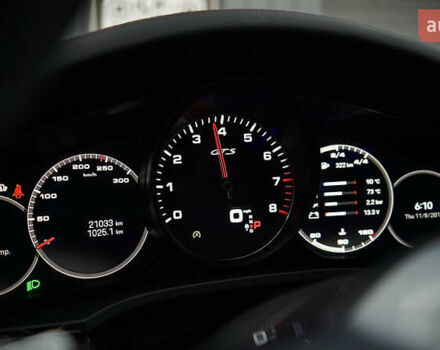 Сірий Порше Cayenne, об'ємом двигуна 4 л та пробігом 31 тис. км за 95000 $, фото 52 на Automoto.ua