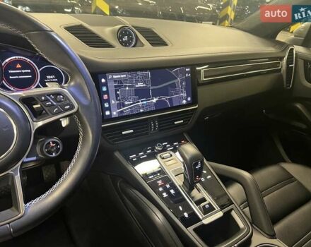 Серый Порше Каен, объемом двигателя 3 л и пробегом 100 тыс. км за 85316 $, фото 31 на Automoto.ua