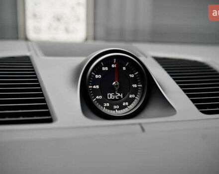 Сірий Порше Cayenne, об'ємом двигуна 4 л та пробігом 31 тис. км за 95000 $, фото 53 на Automoto.ua