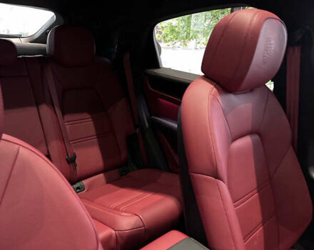 Серый Порше Каен, объемом двигателя 3 л и пробегом 68 тыс. км за 85000 $, фото 6 на Automoto.ua