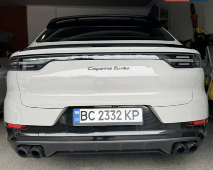 Серый Порше Каен, объемом двигателя 4 л и пробегом 38 тыс. км за 123840 $, фото 8 на Automoto.ua