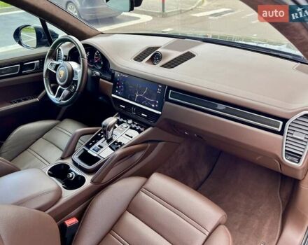 Сірий Порше Cayenne, об'ємом двигуна 4 л та пробігом 53 тис. км за 102000 $, фото 64 на Automoto.ua