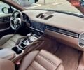 Сірий Порше Cayenne, об'ємом двигуна 4 л та пробігом 53 тис. км за 102000 $, фото 64 на Automoto.ua