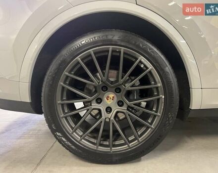 Серый Порше Каен, объемом двигателя 3 л и пробегом 100 тыс. км за 85316 $, фото 19 на Automoto.ua