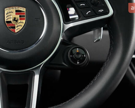 Сірий Порше Cayenne, об'ємом двигуна 4 л та пробігом 31 тис. км за 95000 $, фото 50 на Automoto.ua