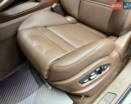 Сірий Порше Cayenne, об'ємом двигуна 4 л та пробігом 1 тис. км за 136900 $, фото 36 на Automoto.ua