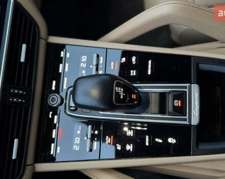 Серый Порше Каен, объемом двигателя 3 л и пробегом 81 тыс. км за 75000 $, фото 17 на Automoto.ua