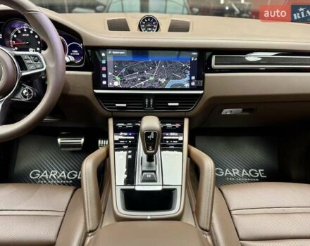 Сірий Порше Cayenne, об'ємом двигуна 4 л та пробігом 1 тис. км за 136900 $, фото 43 на Automoto.ua