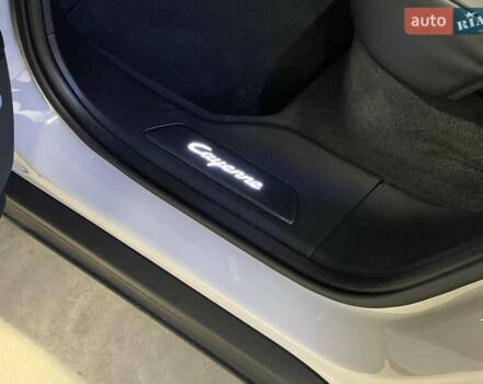 Серый Порше Каен, объемом двигателя 3 л и пробегом 100 тыс. км за 85316 $, фото 22 на Automoto.ua