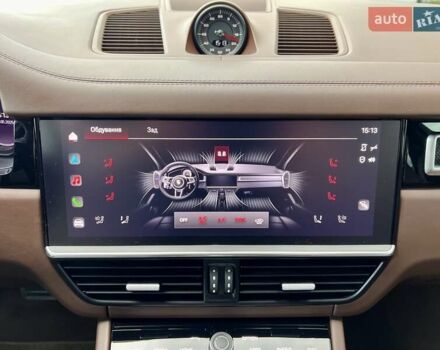 Сірий Порше Cayenne, об'ємом двигуна 4 л та пробігом 53 тис. км за 102000 $, фото 47 на Automoto.ua