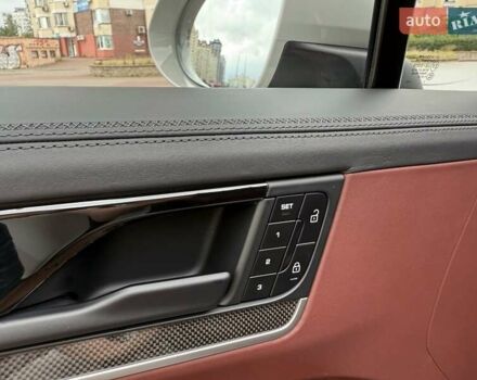 Серый Порше Каен, объемом двигателя 3 л и пробегом 38 тыс. км за 129999 $, фото 26 на Automoto.ua