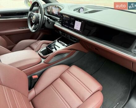 Серый Порше Каен, объемом двигателя 3 л и пробегом 38 тыс. км за 129999 $, фото 13 на Automoto.ua