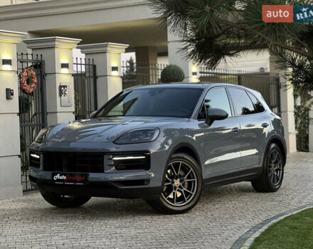 Сірий Порше Cayenne, об'ємом двигуна 3 л та пробігом 56 тис. км за 110000 $, фото 5 на Automoto.ua