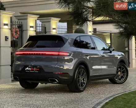 Сірий Порше Cayenne, об'ємом двигуна 3 л та пробігом 56 тис. км за 110000 $, фото 16 на Automoto.ua