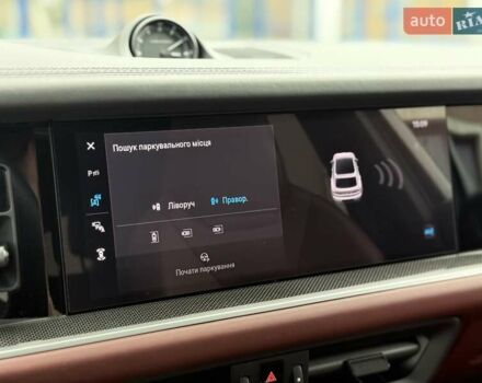 Серый Порше Каен, объемом двигателя 3 л и пробегом 38 тыс. км за 129999 $, фото 45 на Automoto.ua