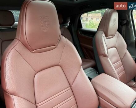 Серый Порше Каен, объемом двигателя 3 л и пробегом 38 тыс. км за 129999 $, фото 14 на Automoto.ua