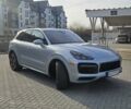 Серый Порше Каен, объемом двигателя 4 л и пробегом 9 тыс. км за 112000 $, фото 1 на Automoto.ua
