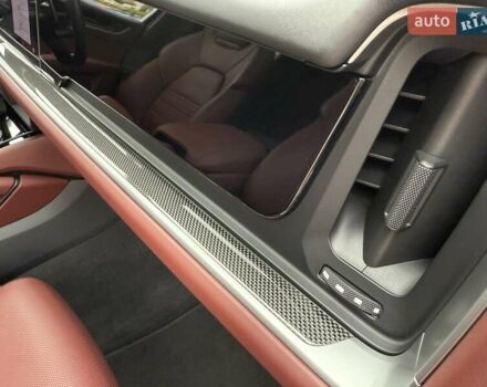 Серый Порше Каен, объемом двигателя 3 л и пробегом 38 тыс. км за 129999 $, фото 24 на Automoto.ua