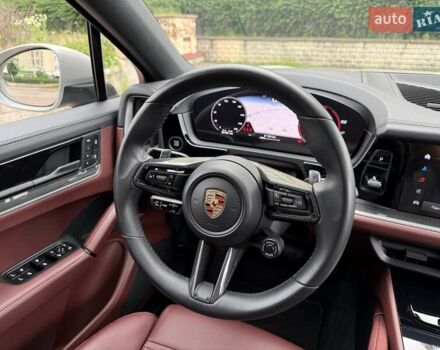 Серый Порше Каен, объемом двигателя 3 л и пробегом 38 тыс. км за 129999 $, фото 20 на Automoto.ua