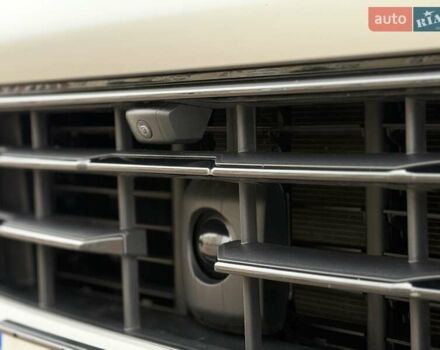 Серый Порше Каен, объемом двигателя 3 л и пробегом 38 тыс. км за 129999 $, фото 7 на Automoto.ua