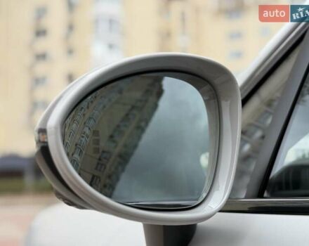 Серый Порше Каен, объемом двигателя 3 л и пробегом 38 тыс. км за 129999 $, фото 9 на Automoto.ua