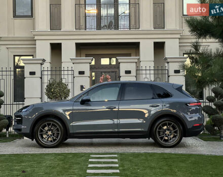 Сірий Порше Cayenne, об'ємом двигуна 3 л та пробігом 56 тис. км за 110000 $, фото 6 на Automoto.ua