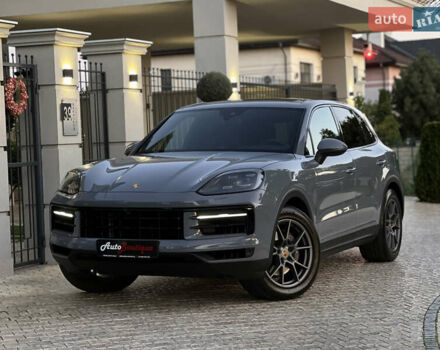 Сірий Порше Cayenne, об'ємом двигуна 3 л та пробігом 56 тис. км за 110000 $, фото 4 на Automoto.ua