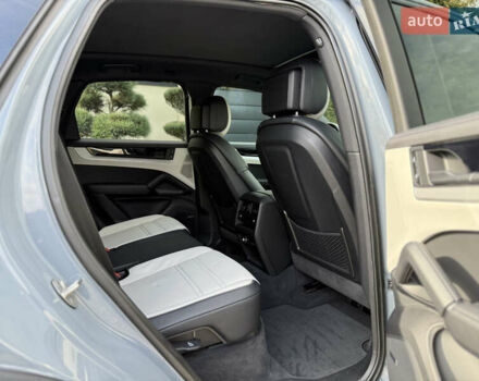 Сірий Порше Cayenne, об'ємом двигуна 3.98 л та пробігом 24 тис. км за 119900 $, фото 73 на Automoto.ua