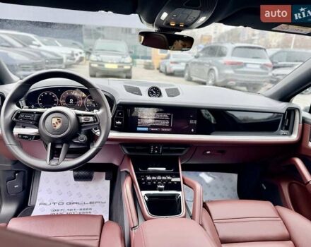 Серый Порше Каен, объемом двигателя 3 л и пробегом 1 тыс. км за 145999 $, фото 20 на Automoto.ua