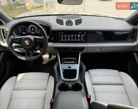 Сірий Порше Cayenne, об'ємом двигуна 3.98 л та пробігом 24 тис. км за 119900 $, фото 66 на Automoto.ua