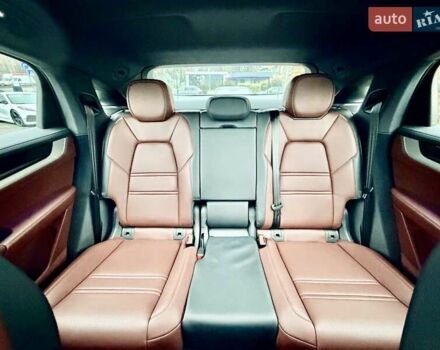 Серый Порше Каен, объемом двигателя 3 л и пробегом 1 тыс. км за 145999 $, фото 26 на Automoto.ua