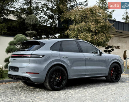 Сірий Порше Cayenne, об'ємом двигуна 3.98 л та пробігом 24 тис. км за 119900 $, фото 24 на Automoto.ua