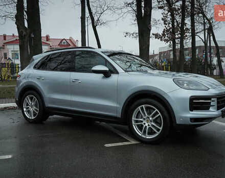 Серый Порше Каен, объемом двигателя 3 л и пробегом 21 тыс. км за 98000 $, фото 2 на Automoto.ua