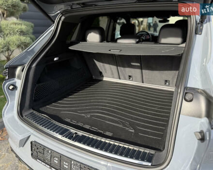 Сірий Порше Cayenne, об'ємом двигуна 3.98 л та пробігом 24 тис. км за 119900 $, фото 68 на Automoto.ua