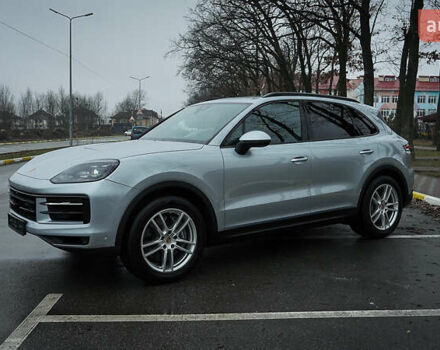 Серый Порше Каен, объемом двигателя 3 л и пробегом 21 тыс. км за 98000 $, фото 3 на Automoto.ua