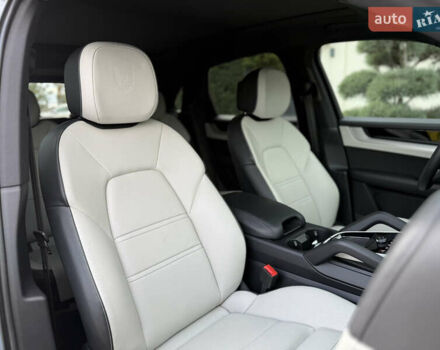 Сірий Порше Cayenne, об'ємом двигуна 3.98 л та пробігом 24 тис. км за 119900 $, фото 78 на Automoto.ua