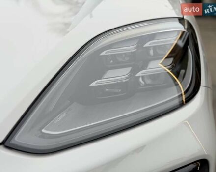 Серый Порше Каен, объемом двигателя 3 л и пробегом 1 тыс. км за 145999 $, фото 40 на Automoto.ua