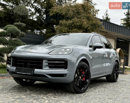 Сірий Порше Cayenne, об'ємом двигуна 3.98 л та пробігом 24 тис. км за 119900 $, фото 3 на Automoto.ua